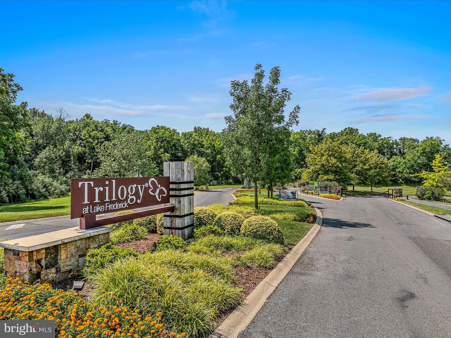 140 OSPREY DR, LAKE FREDERICK, Virginia 22630, 2 Bedrooms Bedrooms, ,3 BathroomsBathrooms,Residential,For sale,140 OSPREY DR,VAFV2035880 MLS # VAFV2035880