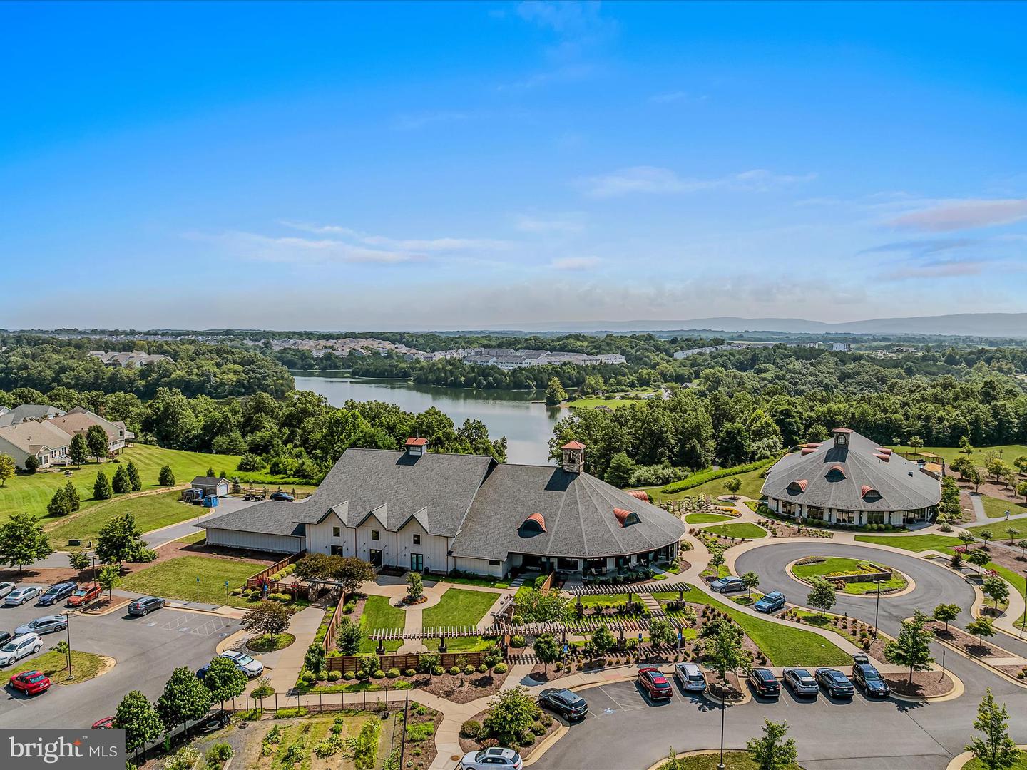 140 OSPREY DR, LAKE FREDERICK, Virginia 22630, 2 Bedrooms Bedrooms, ,3 BathroomsBathrooms,Residential,For sale,140 OSPREY DR,VAFV2035880 MLS # VAFV2035880