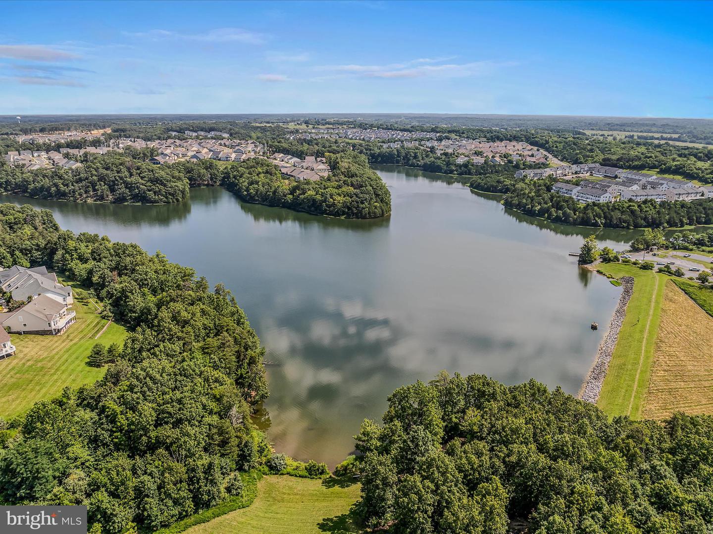 140 OSPREY DR, LAKE FREDERICK, Virginia 22630, 2 Bedrooms Bedrooms, ,3 BathroomsBathrooms,Residential,For sale,140 OSPREY DR,VAFV2035880 MLS # VAFV2035880