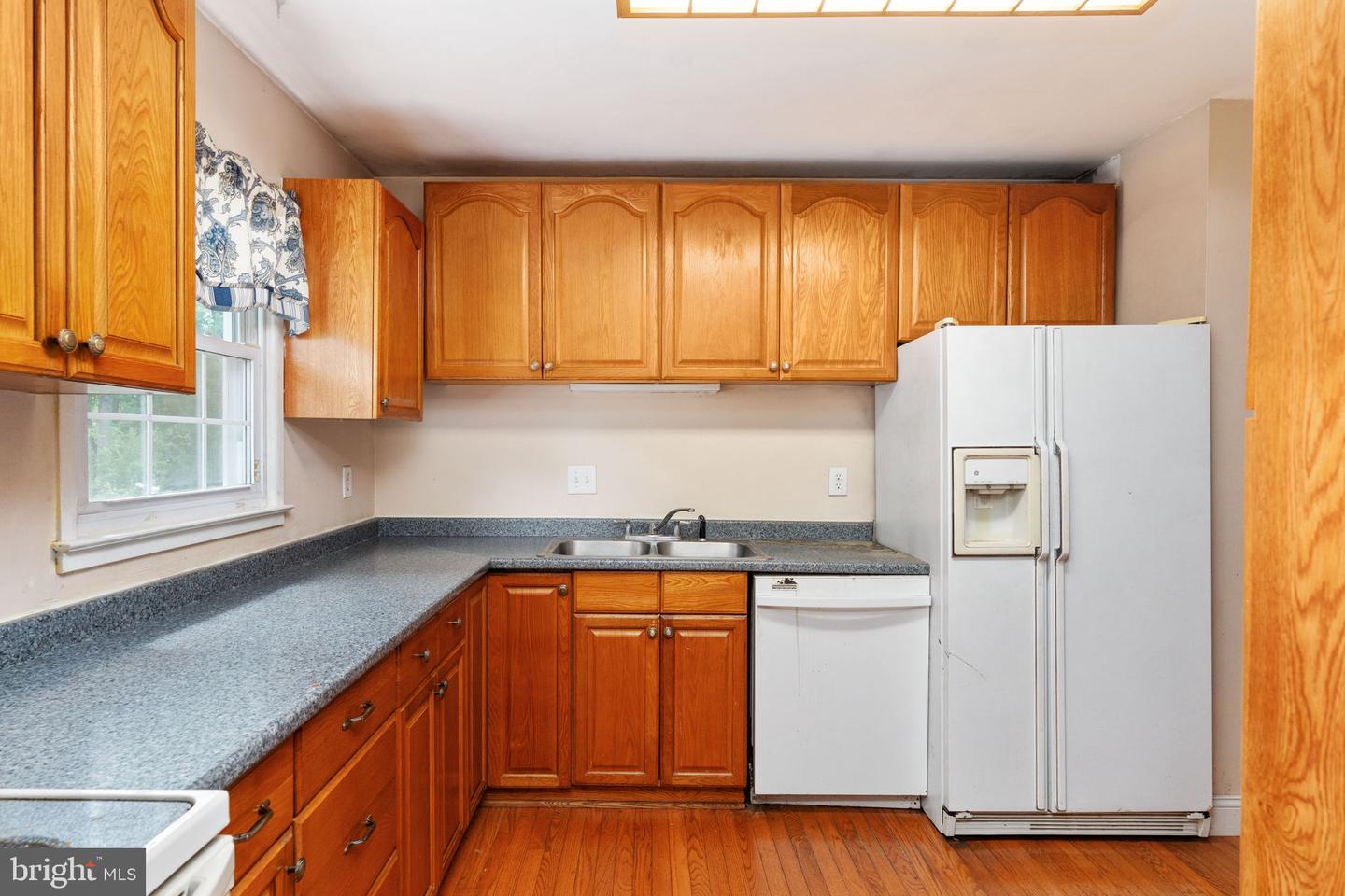 13509 DELANEY RD, WOODBRIDGE, Virginia 22193, 4 Bedrooms Bedrooms, ,3 BathroomsBathrooms,Residential,For sale,13509 DELANEY RD,VAPW2100772 MLS # VAPW2100772