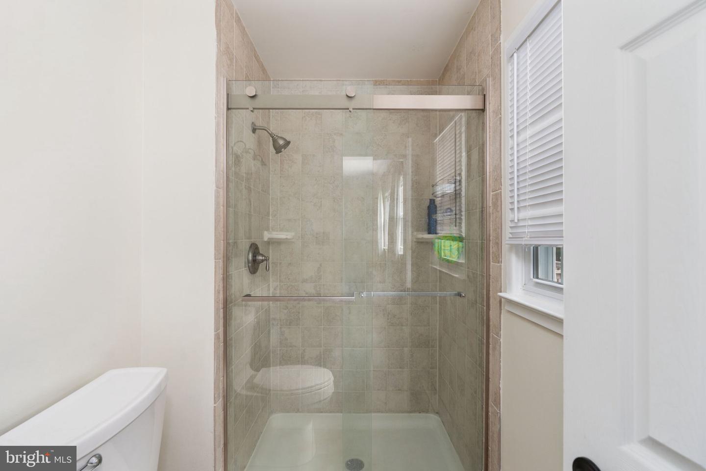 13509 DELANEY RD, WOODBRIDGE, Virginia 22193, 4 Bedrooms Bedrooms, ,3 BathroomsBathrooms,Residential,For sale,13509 DELANEY RD,VAPW2100772 MLS # VAPW2100772