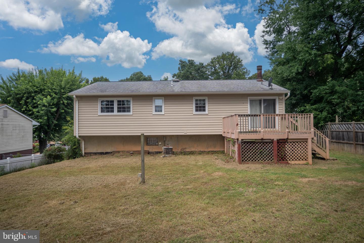 13509 DELANEY RD, WOODBRIDGE, Virginia 22193, 4 Bedrooms Bedrooms, ,3 BathroomsBathrooms,Residential,For sale,13509 DELANEY RD,VAPW2100772 MLS # VAPW2100772