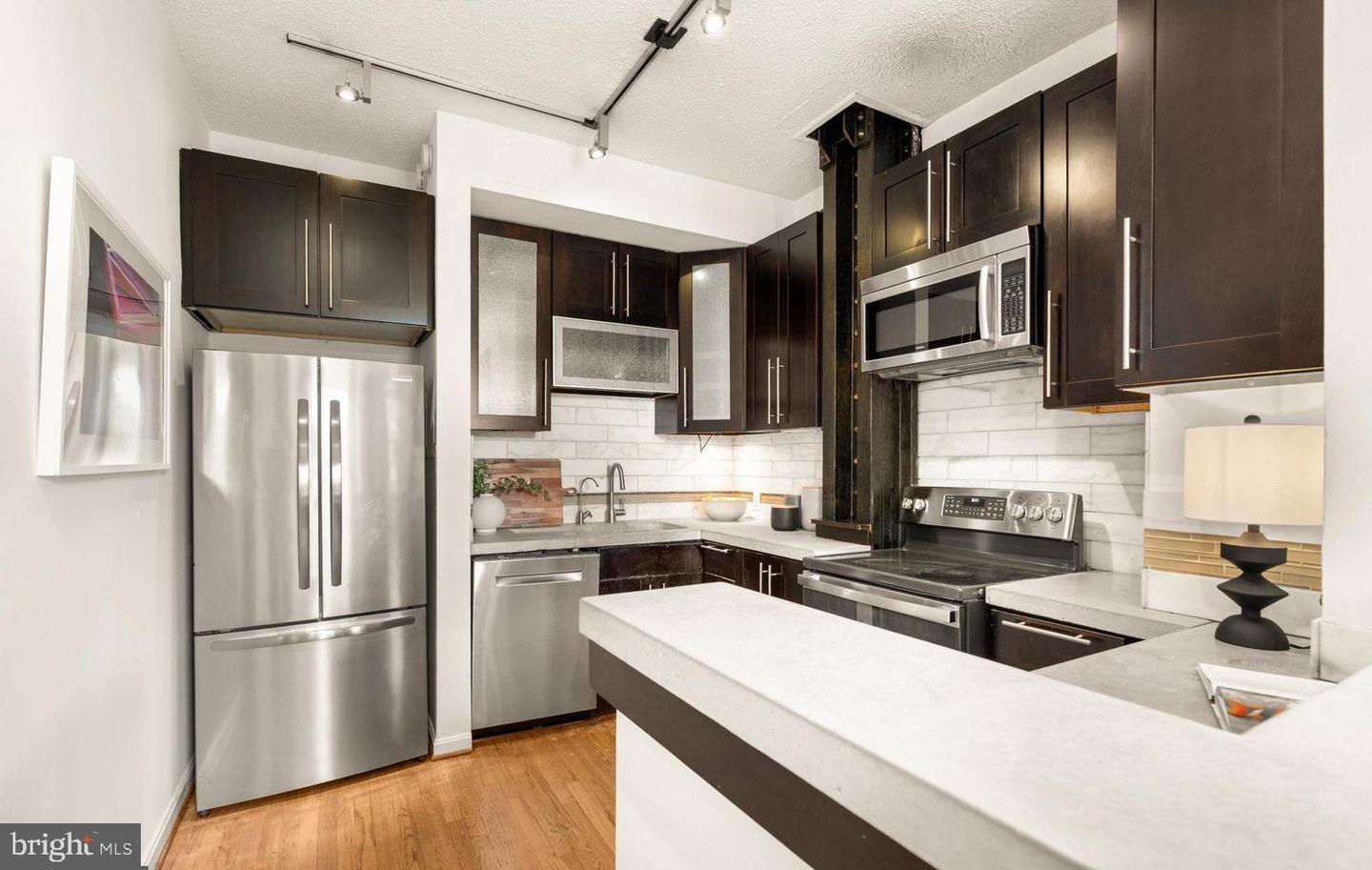 1615 Q ST NW #301, WASHINGTON, District Of Columbia 20009, 2 Bedrooms Bedrooms, ,2 BathroomsBathrooms,Residential,For sale,1615 Q ST NW #301,DCDC2213768 MLS # DCDC2213768