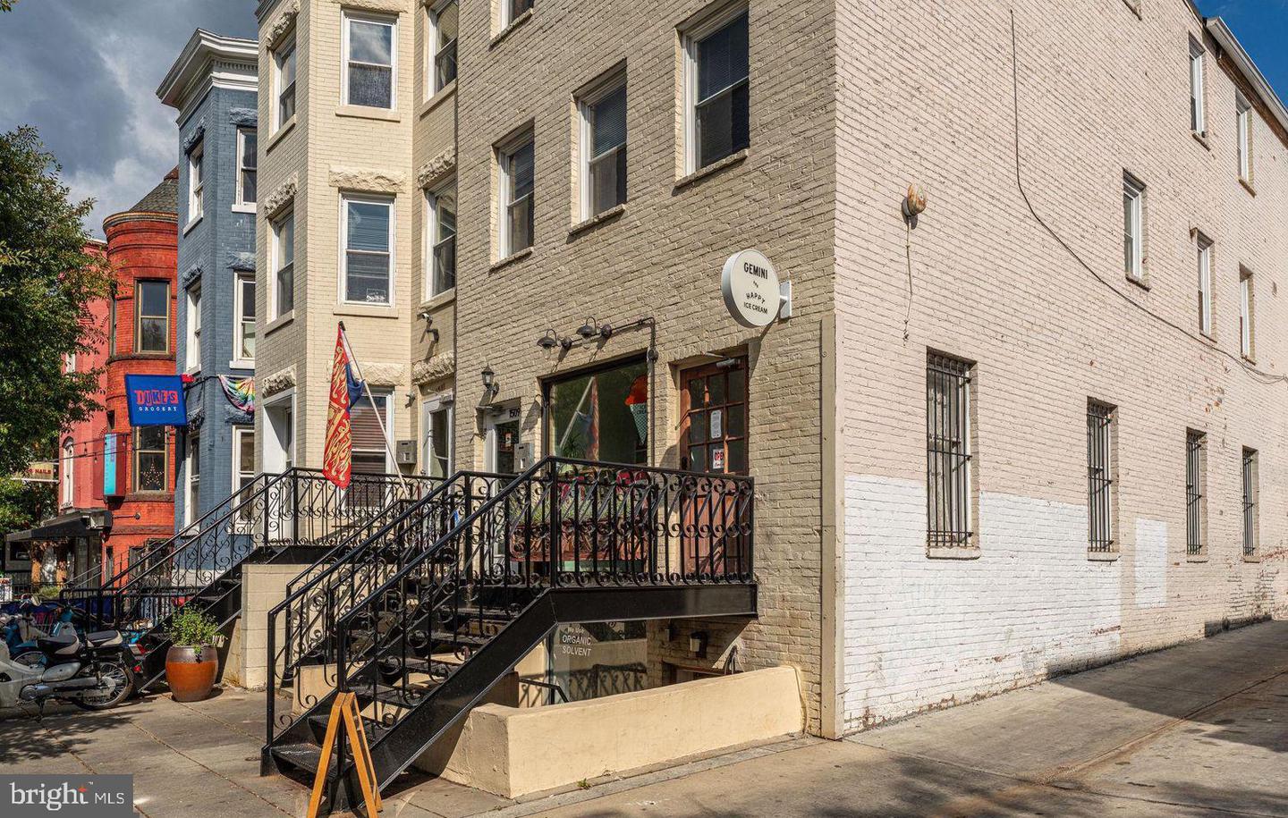 1615 Q ST NW #301, WASHINGTON, District Of Columbia 20009, 2 Bedrooms Bedrooms, ,2 BathroomsBathrooms,Residential,For sale,1615 Q ST NW #301,DCDC2213768 MLS # DCDC2213768
