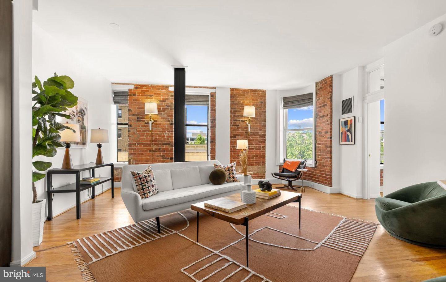 1615 Q ST NW #301, WASHINGTON, District Of Columbia 20009, 2 Bedrooms Bedrooms, ,2 BathroomsBathrooms,Residential,For sale,1615 Q ST NW #301,DCDC2213768 MLS # DCDC2213768