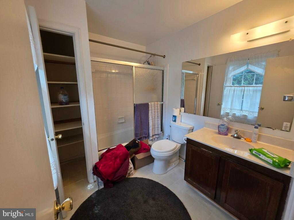 13485 OLD DAIRY CT, HERNDON, Virginia 20171, 3 Bedrooms Bedrooms, ,2 BathroomsBathrooms,Residential,For sale,13485 OLD DAIRY CT,VAFX2259444 MLS # VAFX2259444