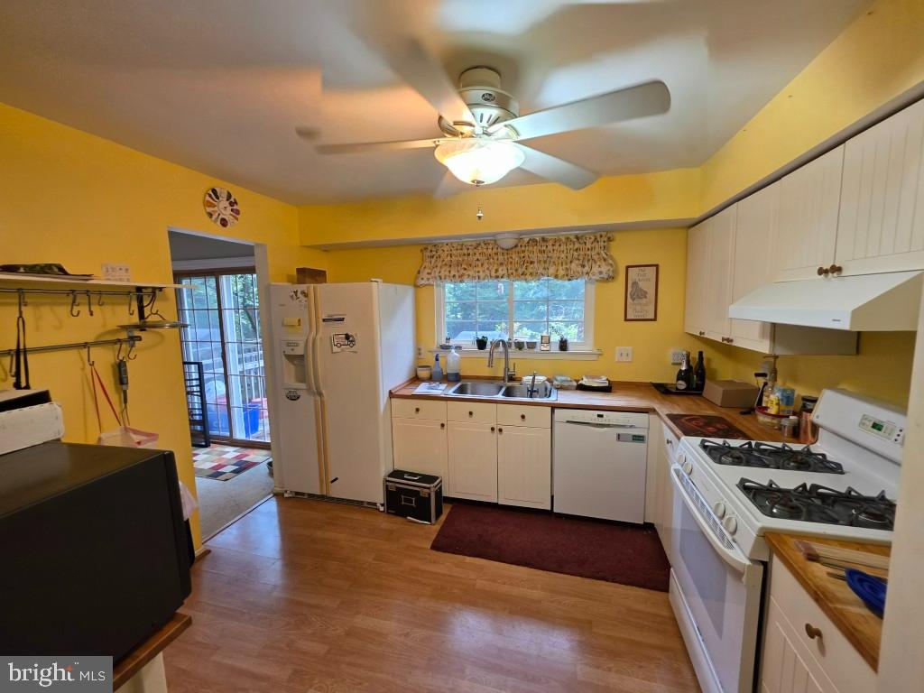 13485 OLD DAIRY CT, HERNDON, Virginia 20171, 3 Bedrooms Bedrooms, ,2 BathroomsBathrooms,Residential,For sale,13485 OLD DAIRY CT,VAFX2259444 MLS # VAFX2259444
