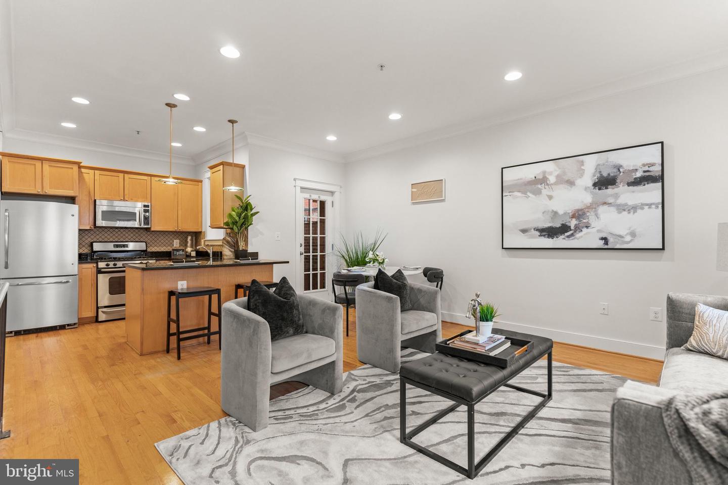 1408 10TH ST NW #102, WASHINGTON, District Of Columbia 20001, 2 Bedrooms Bedrooms, ,2 BathroomsBathrooms,Residential,For sale,1408 10TH ST NW #102,DCDC2213780 MLS # DCDC2213780