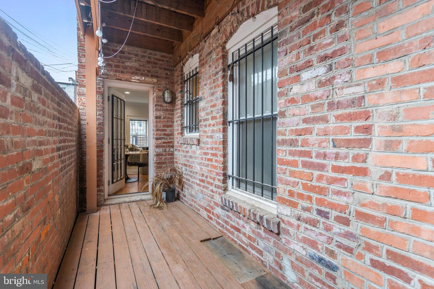 1408 10TH ST NW #102, WASHINGTON, District Of Columbia 20001, 2 Bedrooms Bedrooms, ,2 BathroomsBathrooms,Residential,For sale,1408 10TH ST NW #102,DCDC2213780 MLS # DCDC2213780