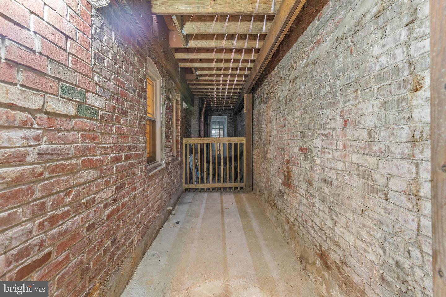1408 10TH ST NW #102, WASHINGTON, District Of Columbia 20001, 2 Bedrooms Bedrooms, ,2 BathroomsBathrooms,Residential,For sale,1408 10TH ST NW #102,DCDC2213780 MLS # DCDC2213780