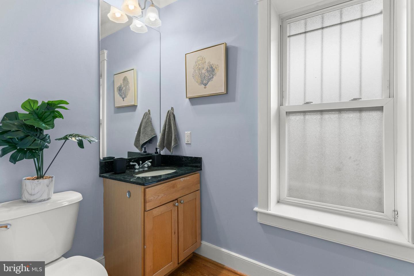 1408 10TH ST NW #102, WASHINGTON, District Of Columbia 20001, 2 Bedrooms Bedrooms, ,2 BathroomsBathrooms,Residential,For sale,1408 10TH ST NW #102,DCDC2213780 MLS # DCDC2213780