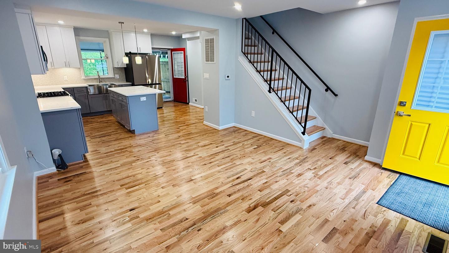 709 ADRIAN ST SE, WASHINGTON, District Of Columbia 20019, 4 Bedrooms Bedrooms, ,2 BathroomsBathrooms,Residential,For sale,709 ADRIAN ST SE,DCDC2213784 MLS # DCDC2213784