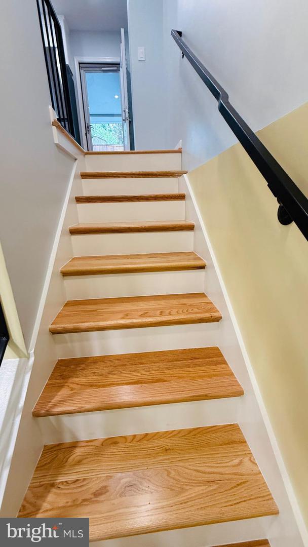 709 ADRIAN ST SE, WASHINGTON, District Of Columbia 20019, 4 Bedrooms Bedrooms, ,2 BathroomsBathrooms,Residential,For sale,709 ADRIAN ST SE,DCDC2213784 MLS # DCDC2213784
