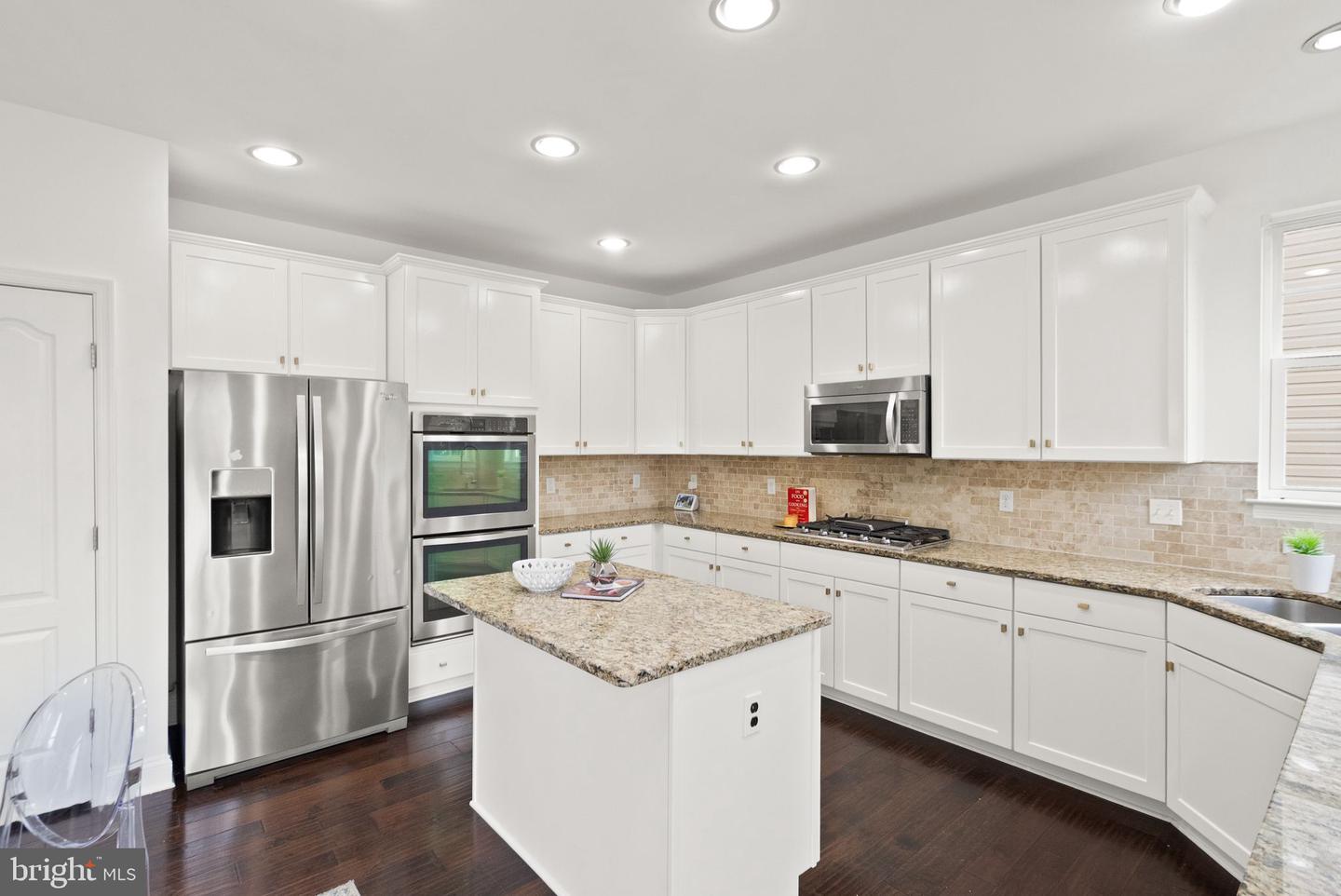 42108 AUTUMN RAIN CIR, BRAMBLETON, Virginia 20148, 5 Bedrooms Bedrooms, ,4 BathroomsBathrooms,Residential,For sale,42108 AUTUMN RAIN CIR,VALO2103886 MLS # VALO2103886