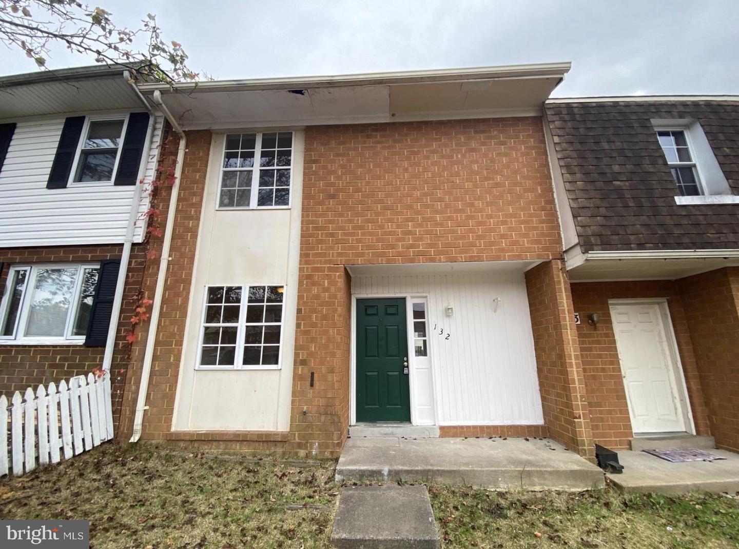132 OAK DR, STAFFORD, Virginia 22554, 3 Bedrooms Bedrooms, ,1 BathroomBathrooms,Residential,For sale,132 OAK DR,VAST2041466 MLS # VAST2041466
