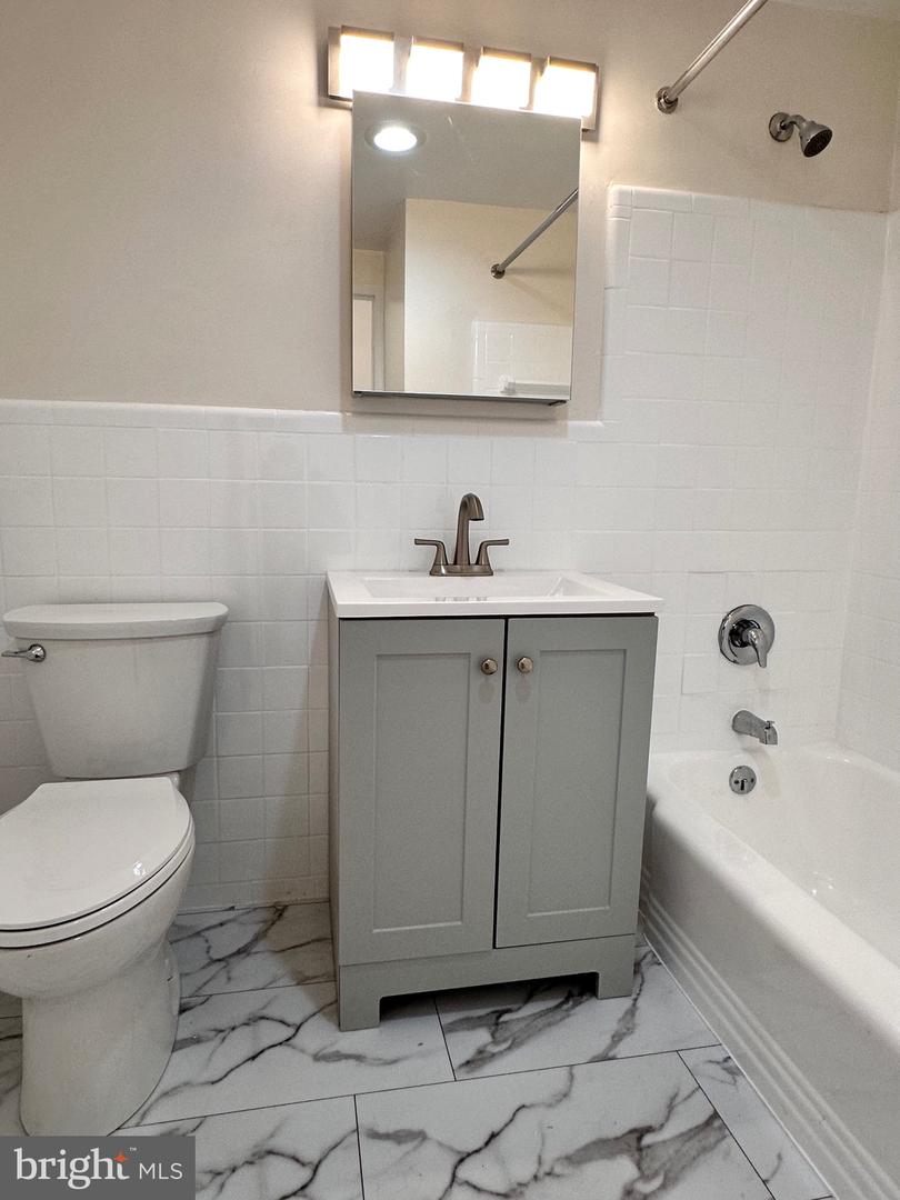 6621 WAKEFIELD DR #403, ALEXANDRIA, Virginia 22307, 3 Bedrooms Bedrooms, ,2 BathroomsBathrooms,Residential,For sale,6621 WAKEFIELD DR #403,VAFX2259364 MLS # VAFX2259364