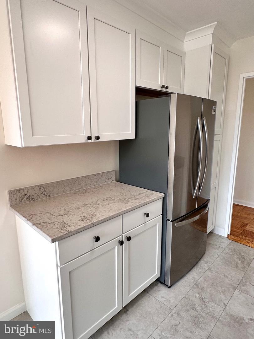 6621 WAKEFIELD DR #403, ALEXANDRIA, Virginia 22307, 3 Bedrooms Bedrooms, ,2 BathroomsBathrooms,Residential,For sale,6621 WAKEFIELD DR #403,VAFX2259364 MLS # VAFX2259364