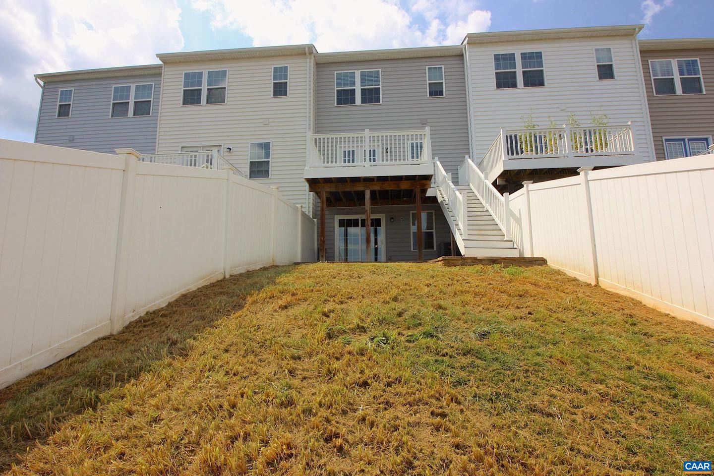 2049 ELM TREE CT, CHARLOTTESVILLE, Virginia 22911, 3 Bedrooms Bedrooms, ,2 BathroomsBathrooms,Residential,For sale,2049 ELM TREE CT,667459 MLS # 667459
