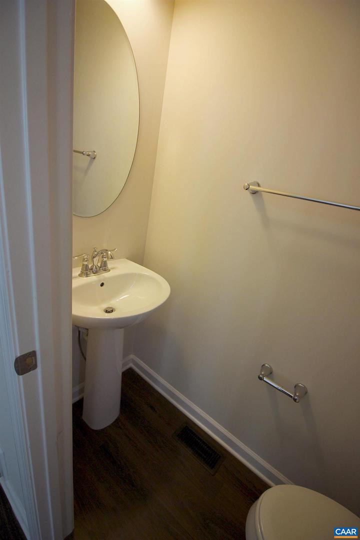 2049 ELM TREE CT, CHARLOTTESVILLE, Virginia 22911, 3 Bedrooms Bedrooms, ,2 BathroomsBathrooms,Residential,For sale,2049 ELM TREE CT,667459 MLS # 667459