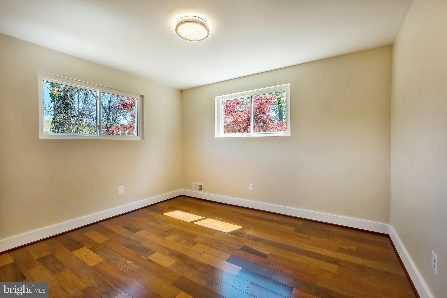 3651 HIGHWOOD DR SE, WASHINGTON, District Of Columbia 20020, 3 Bedrooms Bedrooms, ,3 BathroomsBathrooms,Residential,For sale,3651 HIGHWOOD DR SE,DCDC2213720 MLS # DCDC2213720