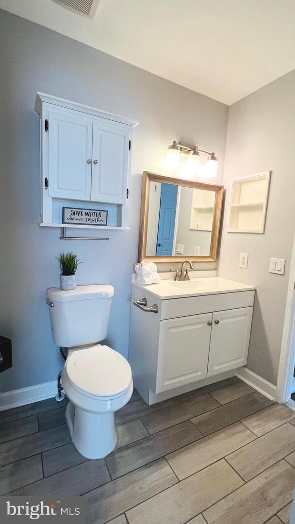10310 BRIDGETOWN PL #56, BURKE, Virginia 22015, 2 Bedrooms Bedrooms, ,2 BathroomsBathrooms,Residential,For sale,10310 BRIDGETOWN PL #56,VAFX2259464 MLS # VAFX2259464