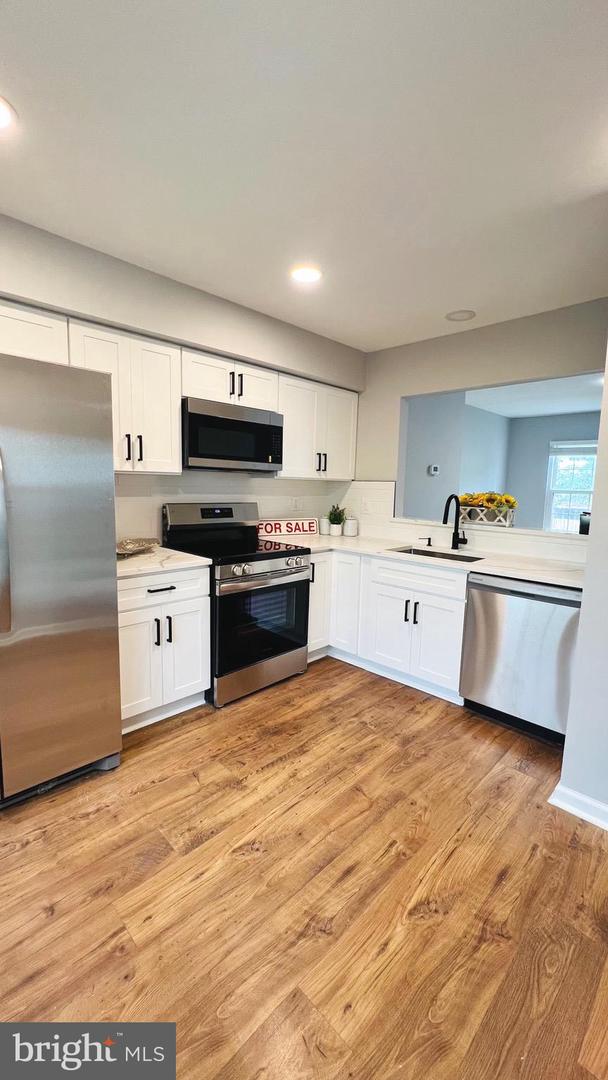 10310 BRIDGETOWN PL #56, BURKE, Virginia 22015, 2 Bedrooms Bedrooms, ,2 BathroomsBathrooms,Residential,For sale,10310 BRIDGETOWN PL #56,VAFX2259464 MLS # VAFX2259464
