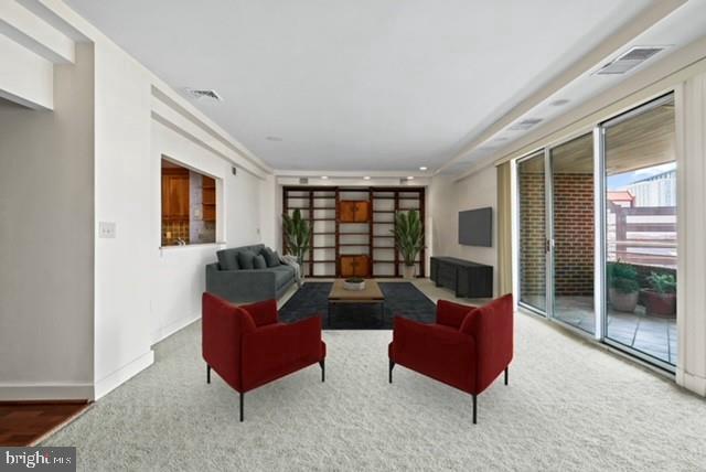 215 BROOKE AVE #1004, NORFOLK, Virginia 23510, 3 Bedrooms Bedrooms, 8 Rooms Rooms,3 BathroomsBathrooms,Residential,For sale,215 BROOKE AVE #1004,VANF2000082 MLS # VANF2000082