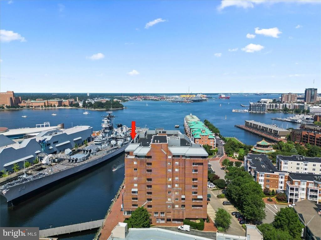 215 BROOKE AVE #1004, NORFOLK, Virginia 23510, 3 Bedrooms Bedrooms, 8 Rooms Rooms,3 BathroomsBathrooms,Residential,For sale,215 BROOKE AVE #1004,VANF2000082 MLS # VANF2000082