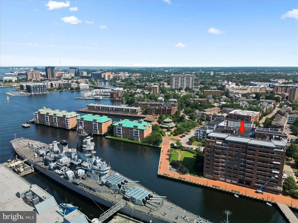 215 BROOKE AVE #1004, NORFOLK, Virginia 23510, 3 Bedrooms Bedrooms, 8 Rooms Rooms,3 BathroomsBathrooms,Residential,For sale,215 BROOKE AVE #1004,VANF2000082 MLS # VANF2000082