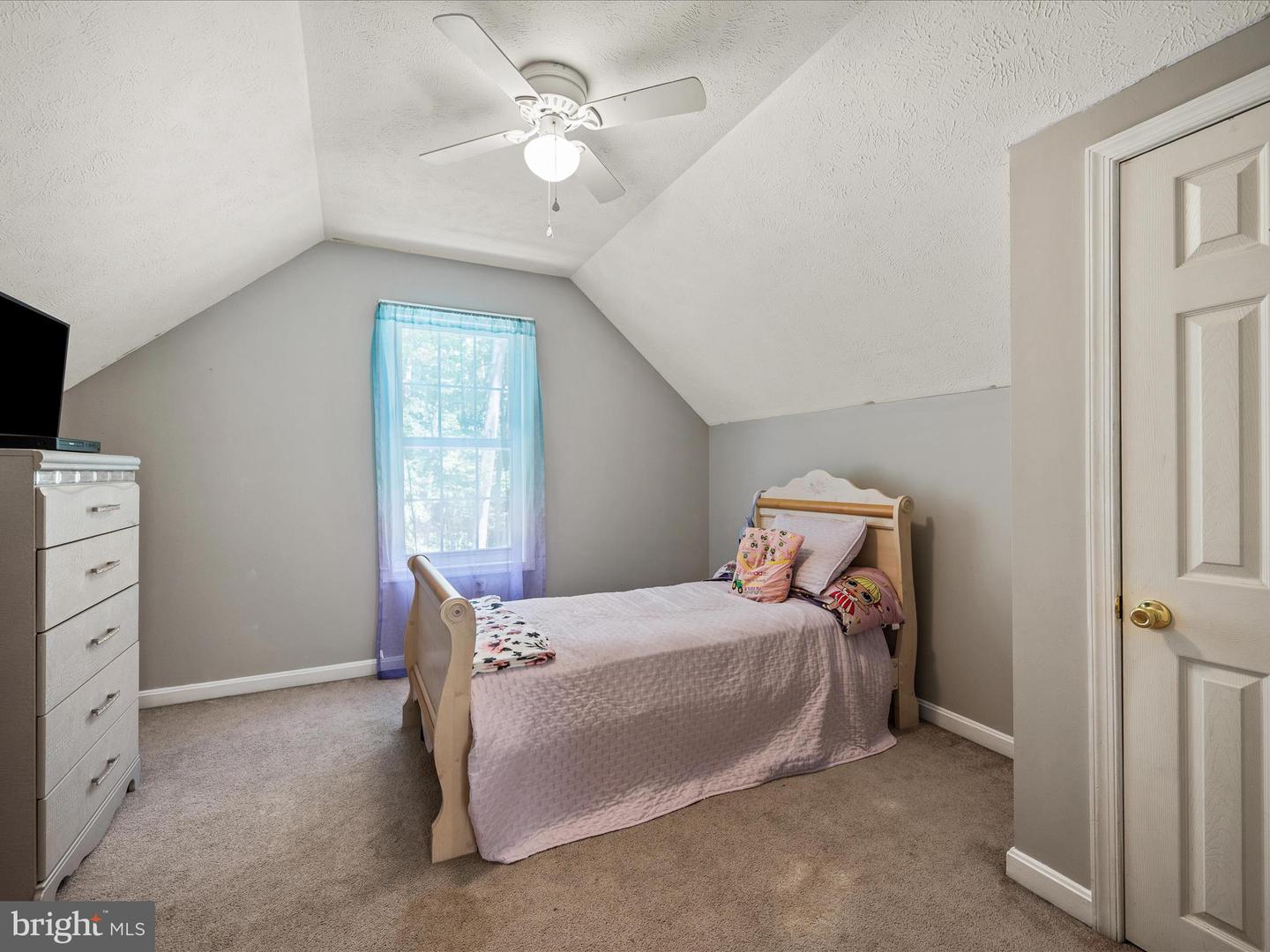 208 OPOSSUM TRL, WINCHESTER, Virginia 22602, 3 Bedrooms Bedrooms, ,1 BathroomBathrooms,Residential,For sale,208 OPOSSUM TRL,VAFV2035812 MLS # VAFV2035812