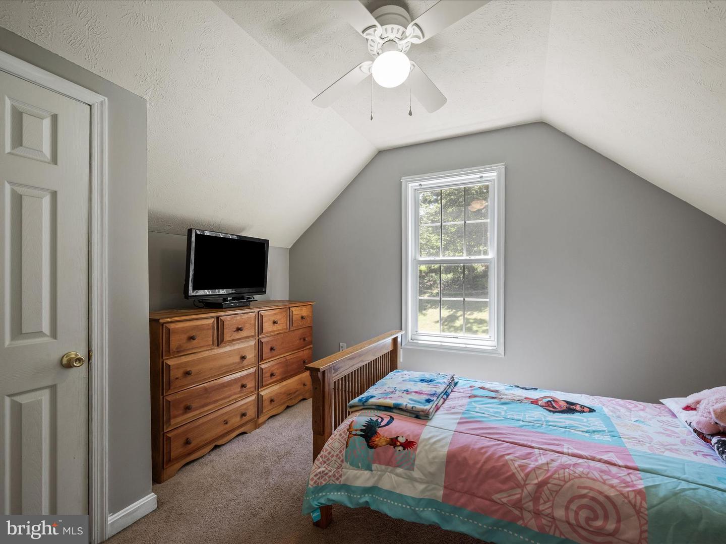 208 OPOSSUM TRL, WINCHESTER, Virginia 22602, 3 Bedrooms Bedrooms, ,1 BathroomBathrooms,Residential,For sale,208 OPOSSUM TRL,VAFV2035812 MLS # VAFV2035812