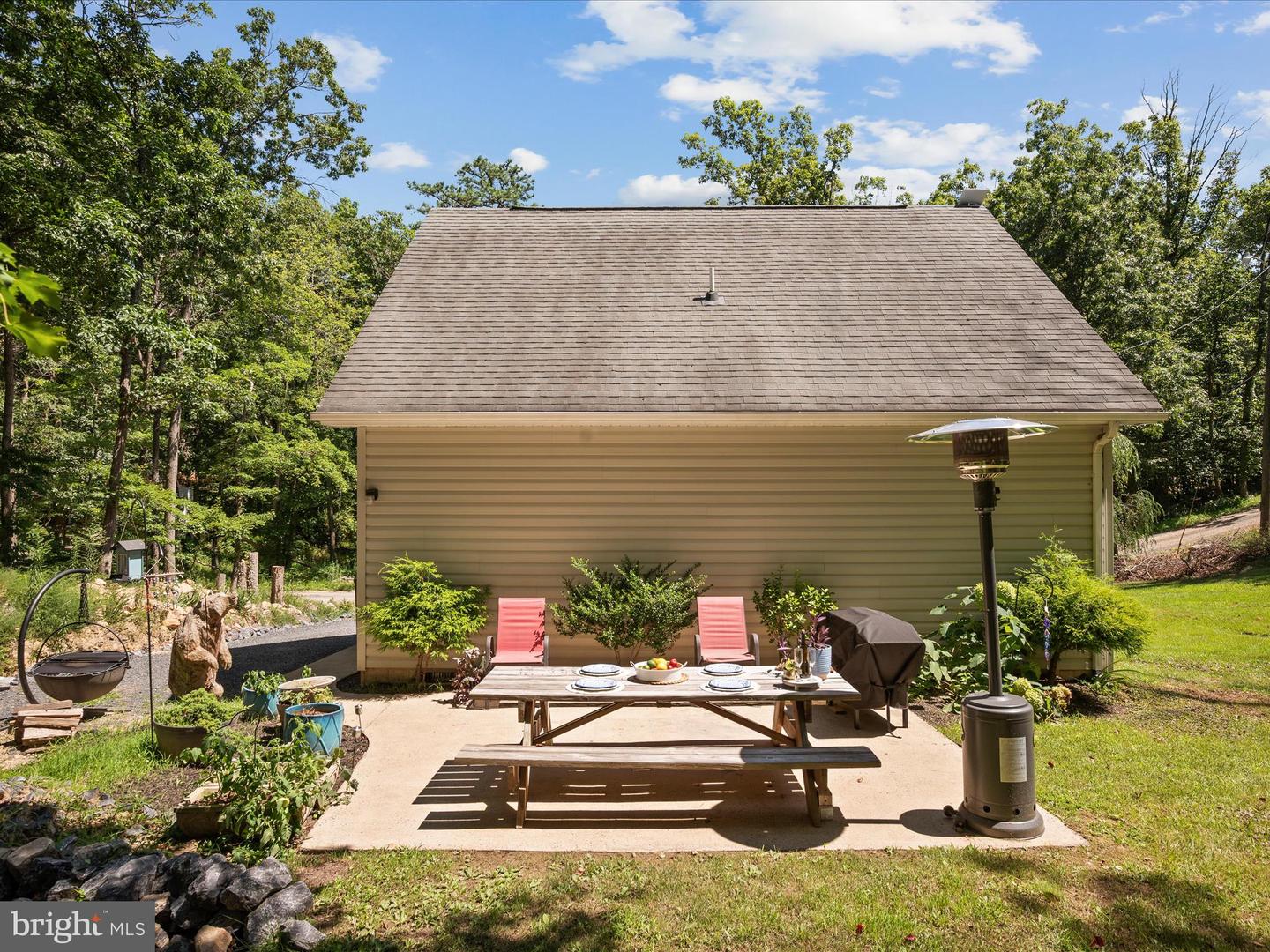 208 OPOSSUM TRL, WINCHESTER, Virginia 22602, 3 Bedrooms Bedrooms, ,1 BathroomBathrooms,Residential,For sale,208 OPOSSUM TRL,VAFV2035812 MLS # VAFV2035812