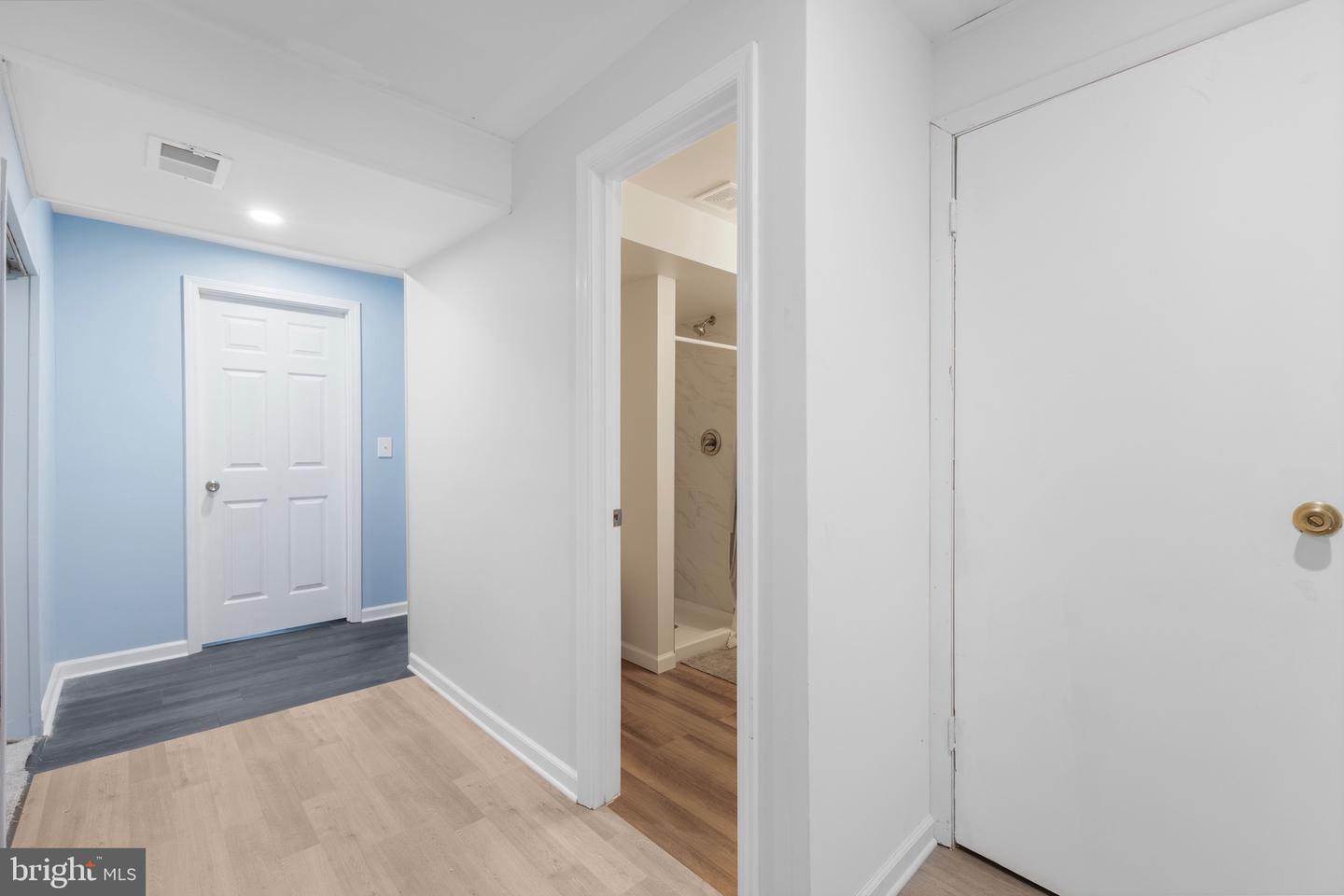 3314 WYNDALE CT, WOODBRIDGE, Virginia 22192, 4 Bedrooms Bedrooms, 7 Rooms Rooms,2 BathroomsBathrooms,Residential,For sale,3314 WYNDALE CT,VAPW2100502 MLS # VAPW2100502