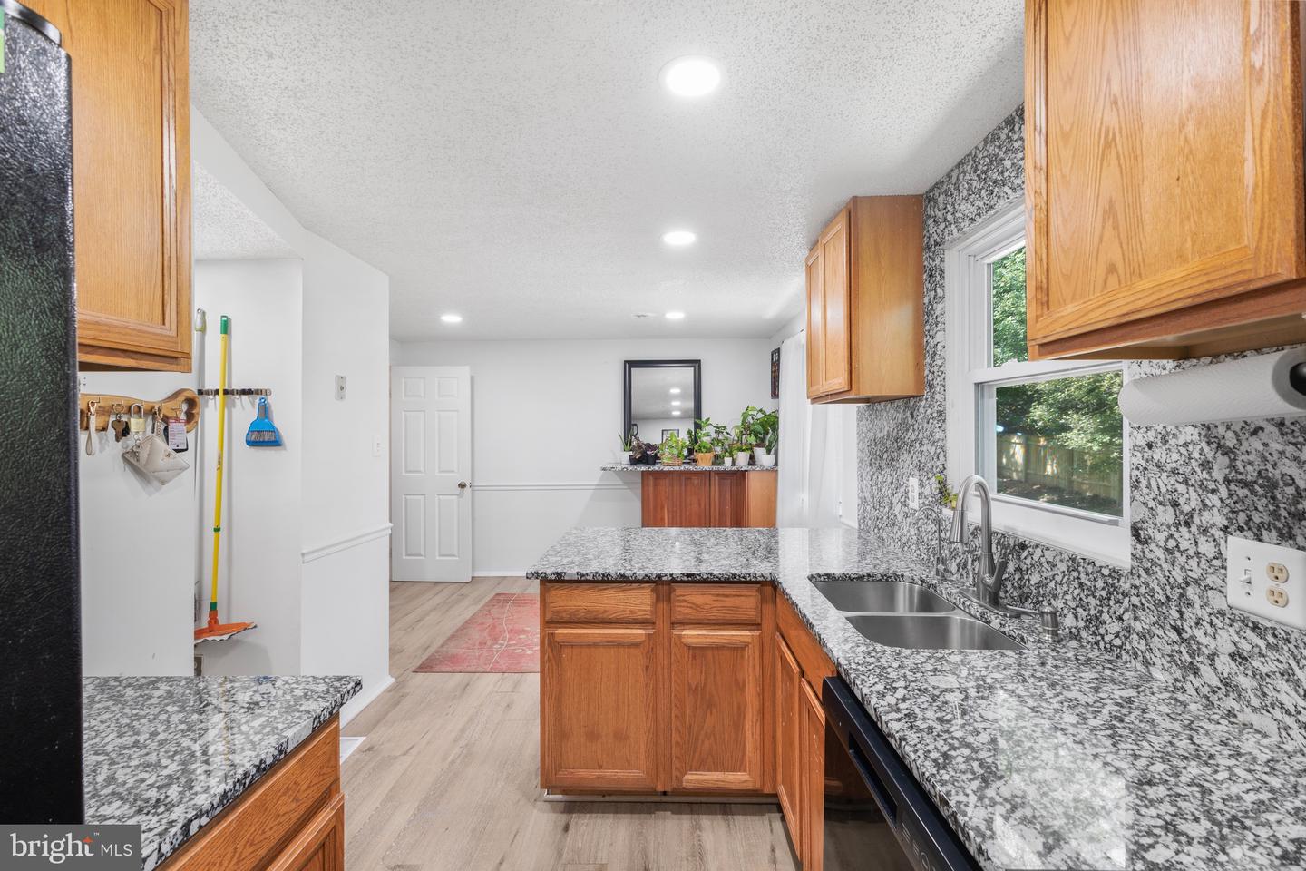 3314 WYNDALE CT, WOODBRIDGE, Virginia 22192, 4 Bedrooms Bedrooms, 7 Rooms Rooms,2 BathroomsBathrooms,Residential,For sale,3314 WYNDALE CT,VAPW2100502 MLS # VAPW2100502