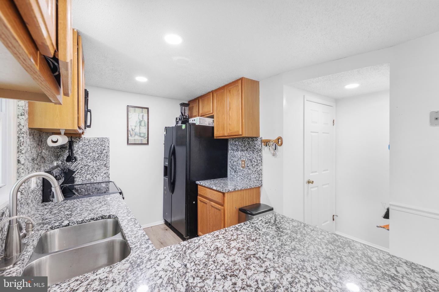 3314 WYNDALE CT, WOODBRIDGE, Virginia 22192, 4 Bedrooms Bedrooms, 7 Rooms Rooms,2 BathroomsBathrooms,Residential,For sale,3314 WYNDALE CT,VAPW2100502 MLS # VAPW2100502