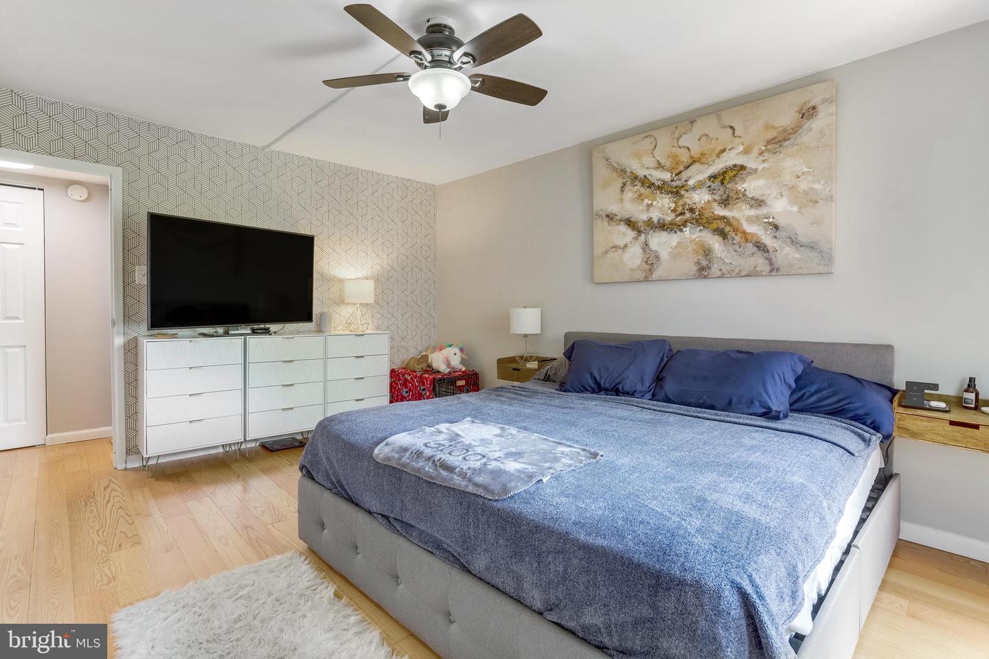 1300 ARMY NAVY DR #307, ARLINGTON, Virginia 22202, 1 Bedroom Bedrooms, 3 Rooms Rooms,1 BathroomBathrooms,Residential,For sale,1300 ARMY NAVY DR #307,VAAR2061700 MLS # VAAR2061700