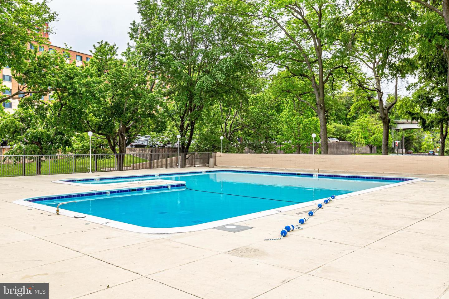 1300 ARMY NAVY DR #307, ARLINGTON, Virginia 22202, 1 Bedroom Bedrooms, 3 Rooms Rooms,1 BathroomBathrooms,Residential,For sale,1300 ARMY NAVY DR #307,VAAR2061700 MLS # VAAR2061700