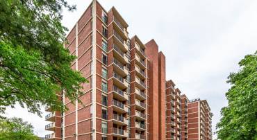 1300 ARMY NAVY DR #307, ARLINGTON, Virginia 22202, 1 Bedroom Bedrooms, 3 Rooms Rooms,1 BathroomBathrooms,Residential,For sale,1300 ARMY NAVY DR #307,VAAR2061700 MLS # VAAR2061700