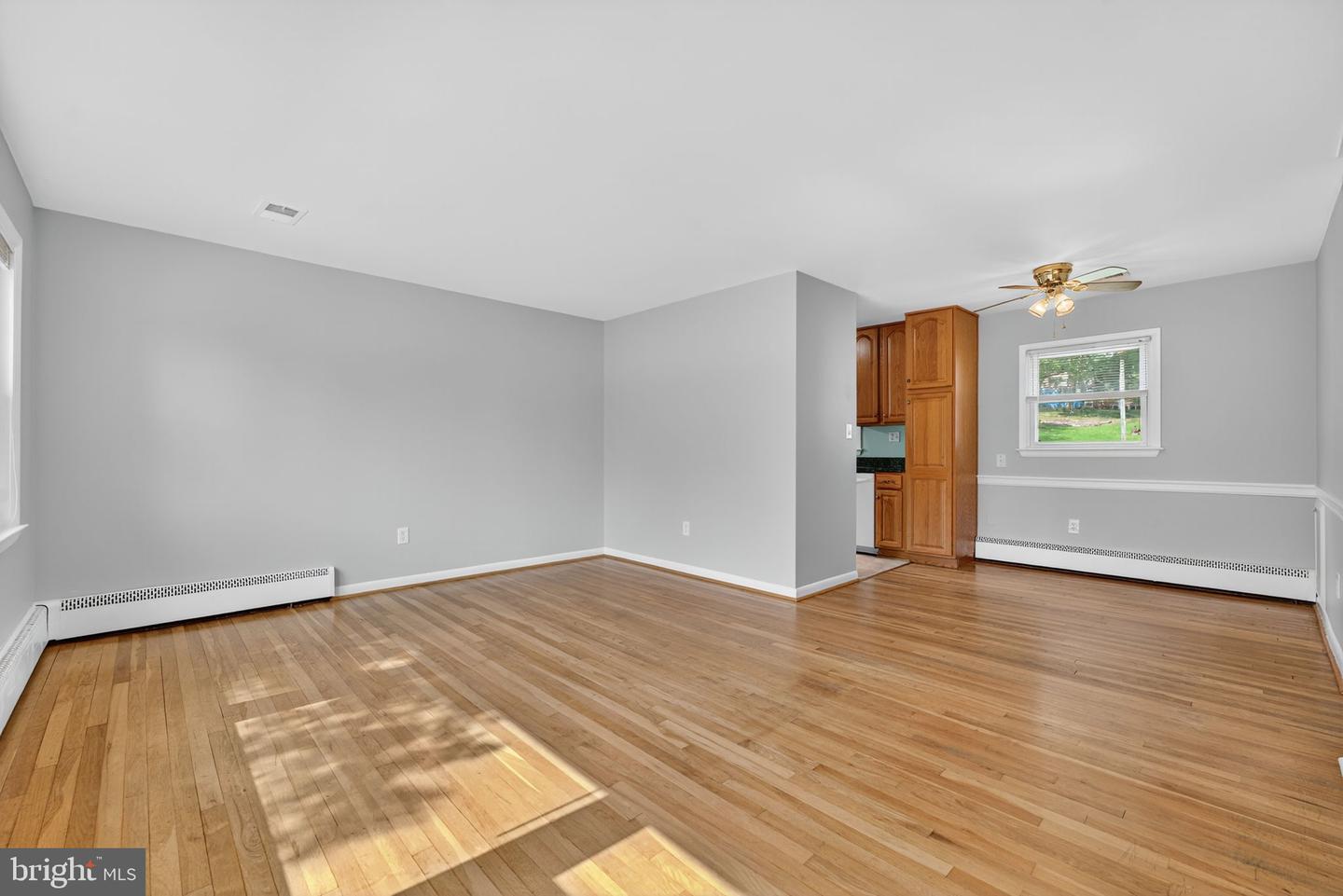 13430 GREENACRE DR, WOODBRIDGE, Virginia 22191, 4 Bedrooms Bedrooms, ,2 BathroomsBathrooms,Residential,For sale,13430 GREENACRE DR,VAPW2100498 MLS # VAPW2100498