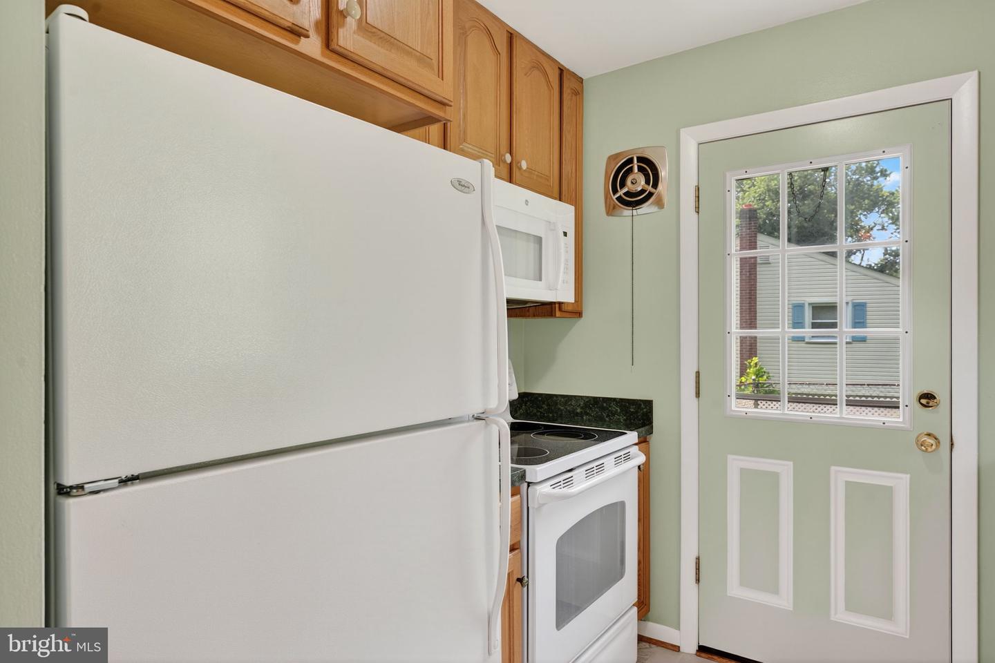 13430 GREENACRE DR, WOODBRIDGE, Virginia 22191, 4 Bedrooms Bedrooms, ,2 BathroomsBathrooms,Residential,For sale,13430 GREENACRE DR,VAPW2100498 MLS # VAPW2100498