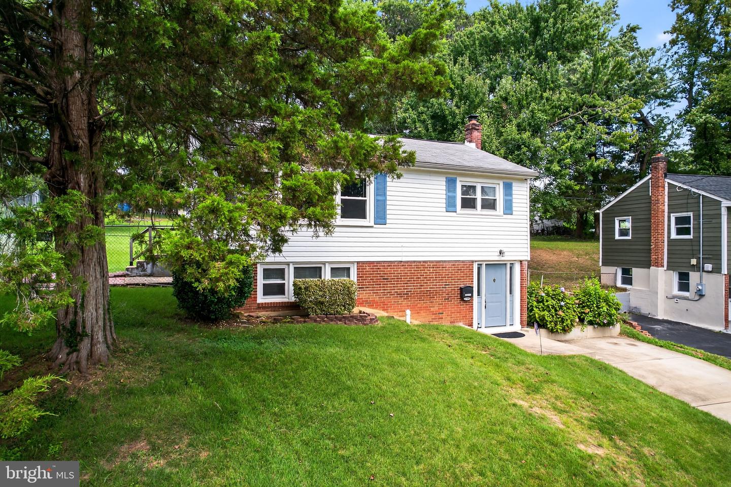 13430 GREENACRE DR, WOODBRIDGE, Virginia 22191, 4 Bedrooms Bedrooms, ,2 BathroomsBathrooms,Residential,For sale,13430 GREENACRE DR,VAPW2100498 MLS # VAPW2100498