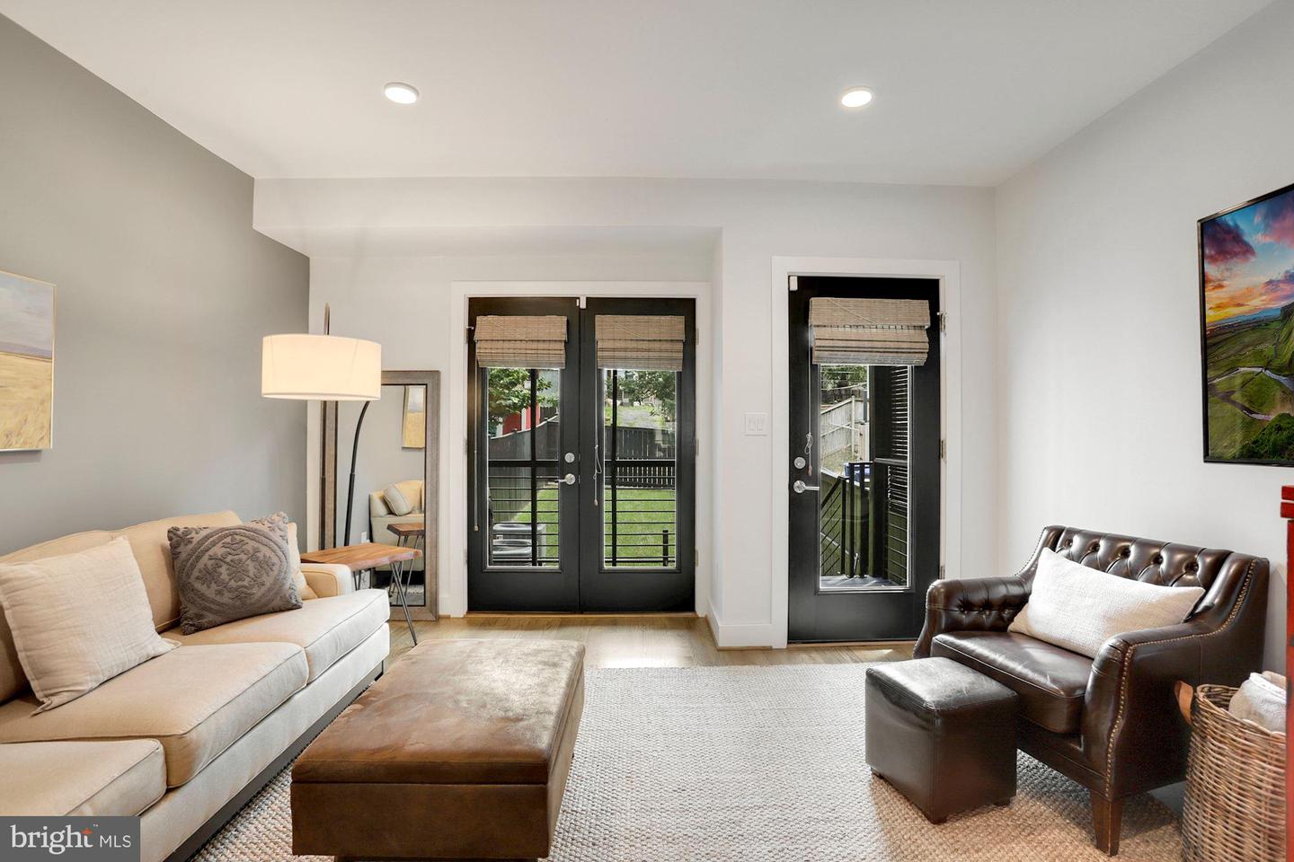 724 NW TAYLOR ST NW #1, WASHINGTON, District Of Columbia 20011, 3 Bedrooms Bedrooms, ,2 BathroomsBathrooms,Residential,For sale,724 NW TAYLOR ST NW #1,DCDC2212492 MLS # DCDC2212492