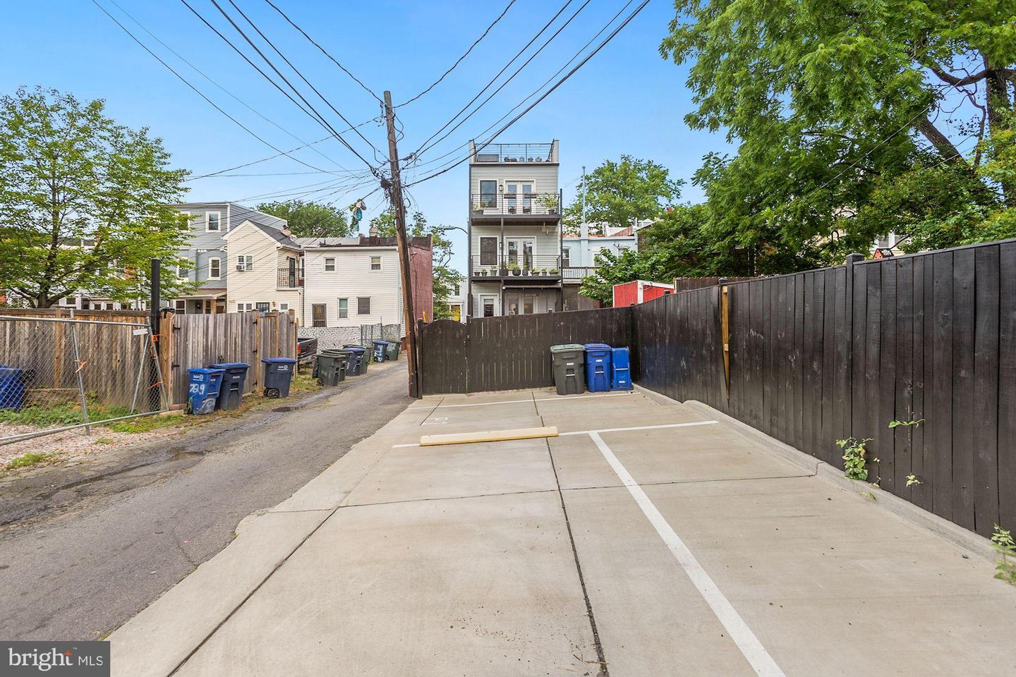 724 NW TAYLOR ST NW #1, WASHINGTON, District Of Columbia 20011, 3 Bedrooms Bedrooms, ,2 BathroomsBathrooms,Residential,For sale,724 NW TAYLOR ST NW #1,DCDC2212492 MLS # DCDC2212492