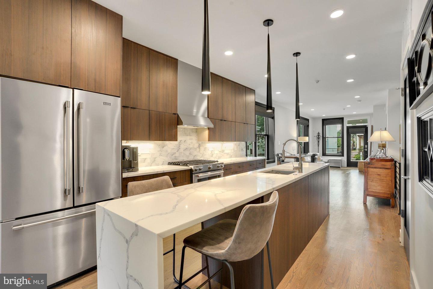 724 NW TAYLOR ST NW #1, WASHINGTON, District Of Columbia 20011, 3 Bedrooms Bedrooms, ,2 BathroomsBathrooms,Residential,For sale,724 NW TAYLOR ST NW #1,DCDC2212492 MLS # DCDC2212492