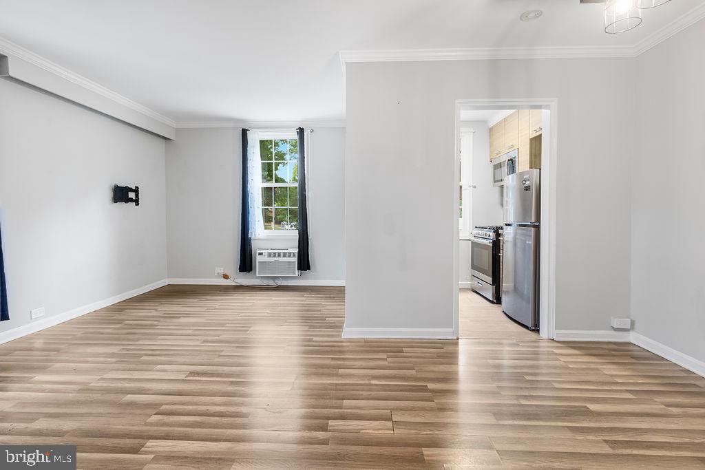 248 N THOMAS ST N #1, ARLINGTON, Virginia 22203, 1 Bedroom Bedrooms, 2 Rooms Rooms,1 BathroomBathrooms,Residential,For sale,248 N THOMAS ST N #1,VAAR2061544 MLS # VAAR2061544