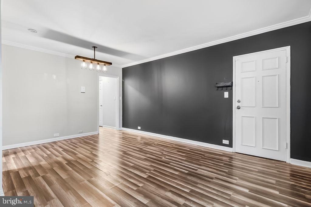 248 N THOMAS ST N #1, ARLINGTON, Virginia 22203, 1 Bedroom Bedrooms, 2 Rooms Rooms,1 BathroomBathrooms,Residential,For sale,248 N THOMAS ST N #1,VAAR2061544 MLS # VAAR2061544