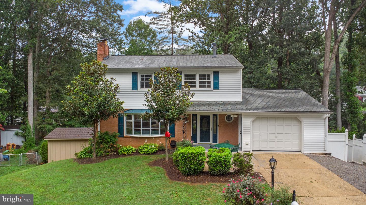 6607 SANDOVER CT, SPRINGFIELD, Virginia 22152, 4 Bedrooms Bedrooms, ,3 BathroomsBathrooms,Residential,For sale,6607 SANDOVER CT,VAFX2258940 MLS # VAFX2258940