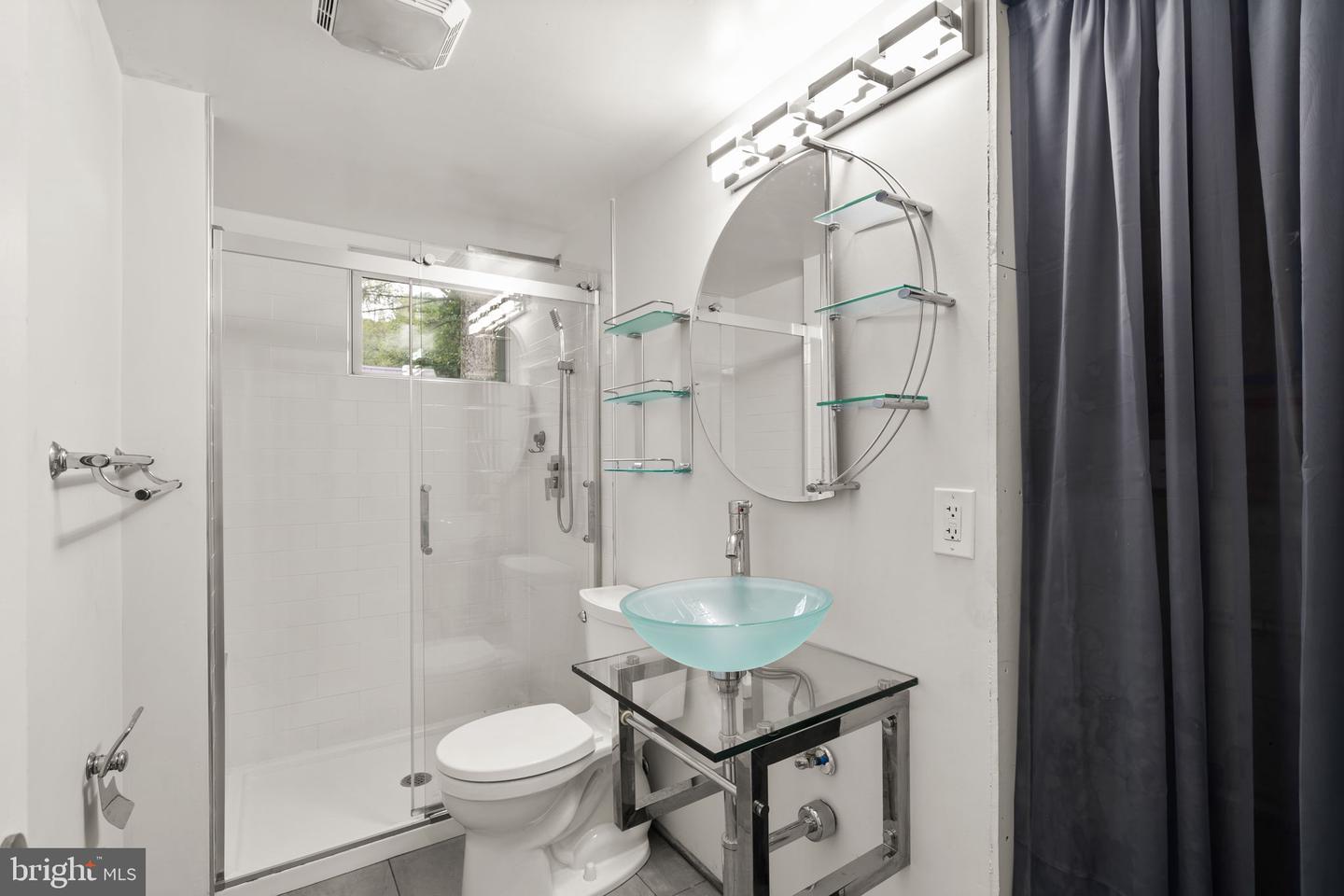 6607 SANDOVER CT, SPRINGFIELD, Virginia 22152, 4 Bedrooms Bedrooms, ,3 BathroomsBathrooms,Residential,For sale,6607 SANDOVER CT,VAFX2258940 MLS # VAFX2258940