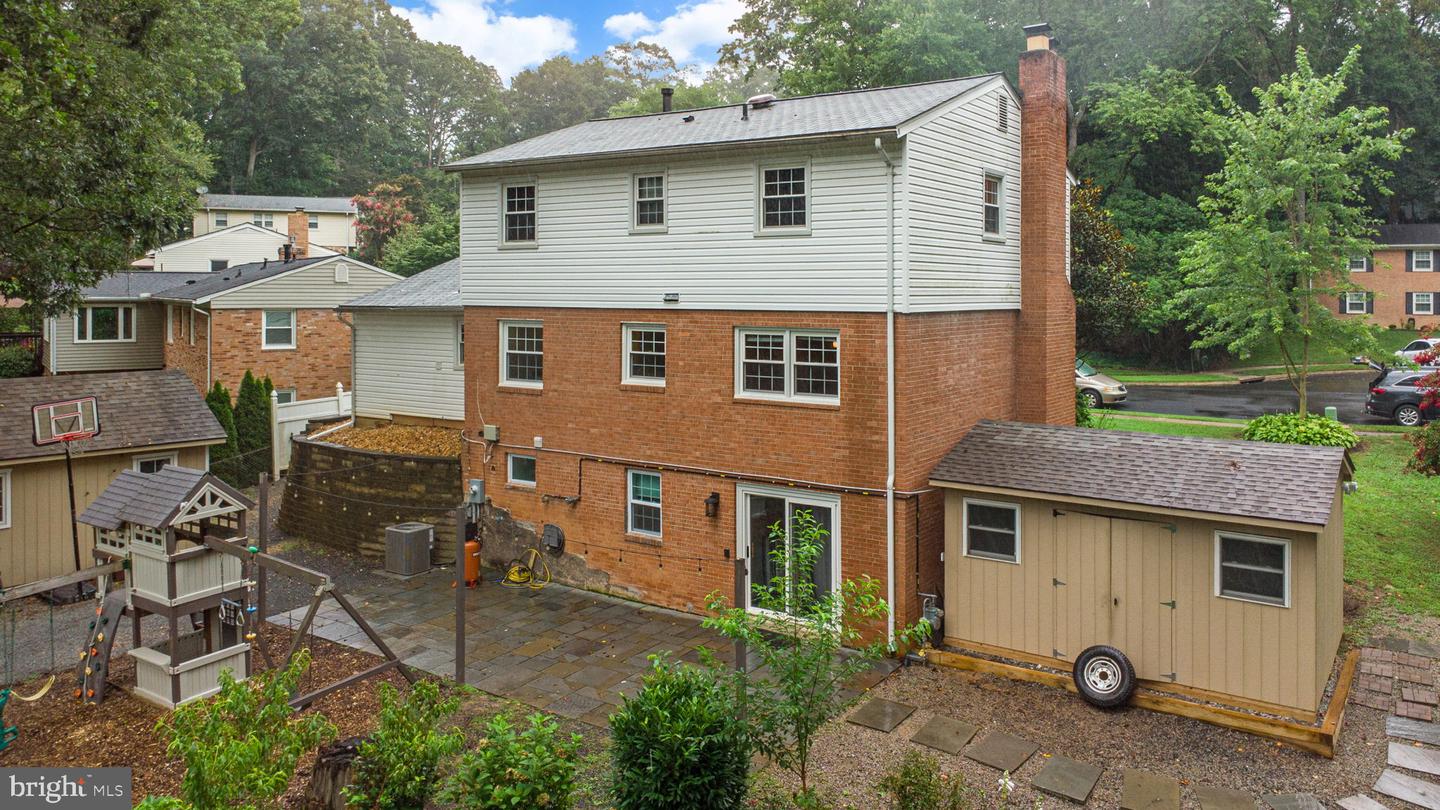 6607 SANDOVER CT, SPRINGFIELD, Virginia 22152, 4 Bedrooms Bedrooms, ,3 BathroomsBathrooms,Residential,For sale,6607 SANDOVER CT,VAFX2258940 MLS # VAFX2258940