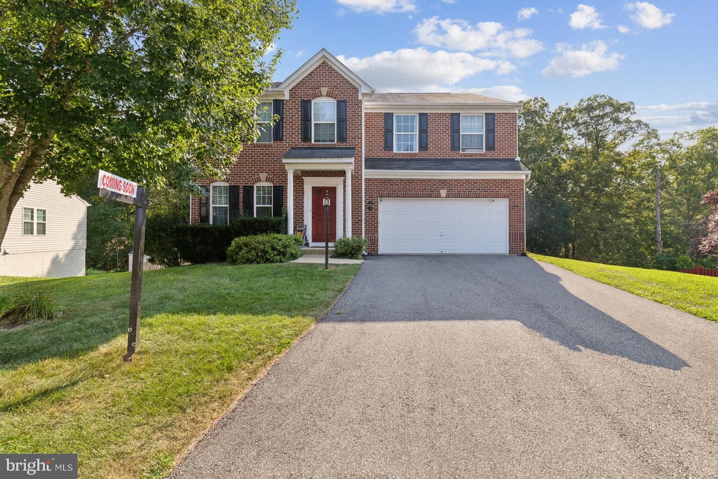 18004 CRYSTAL DOWNS TER, DUMFRIES, Virginia 22026, 4 Bedrooms Bedrooms, ,3 BathroomsBathrooms,Residential,For sale,18004 CRYSTAL DOWNS TER,VAPW2100372 MLS # VAPW2100372